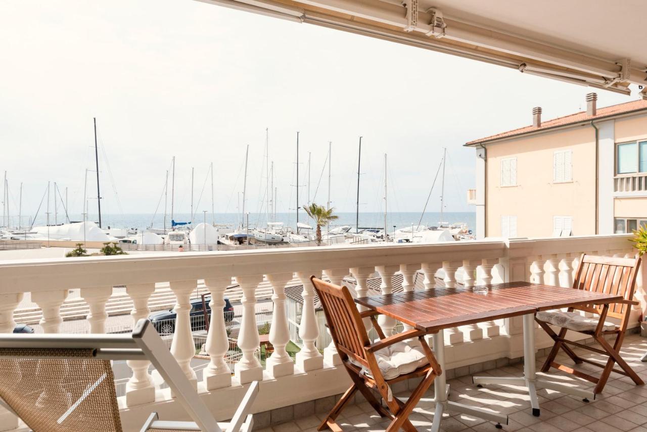 Residenza Santa Cecilia Aparthotel San Vincenzo Eksteriør bilde
