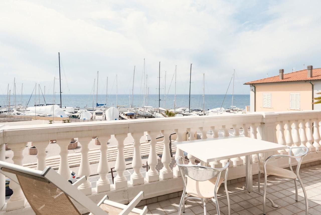 Residenza Santa Cecilia Aparthotel San Vincenzo Eksteriør bilde