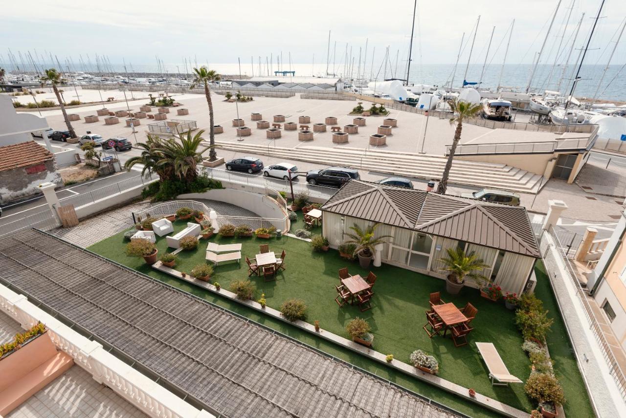 Residenza Santa Cecilia Aparthotel San Vincenzo Eksteriør bilde