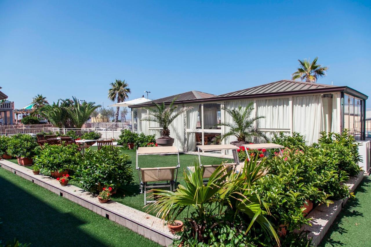 Residenza Santa Cecilia Aparthotel San Vincenzo Eksteriør bilde