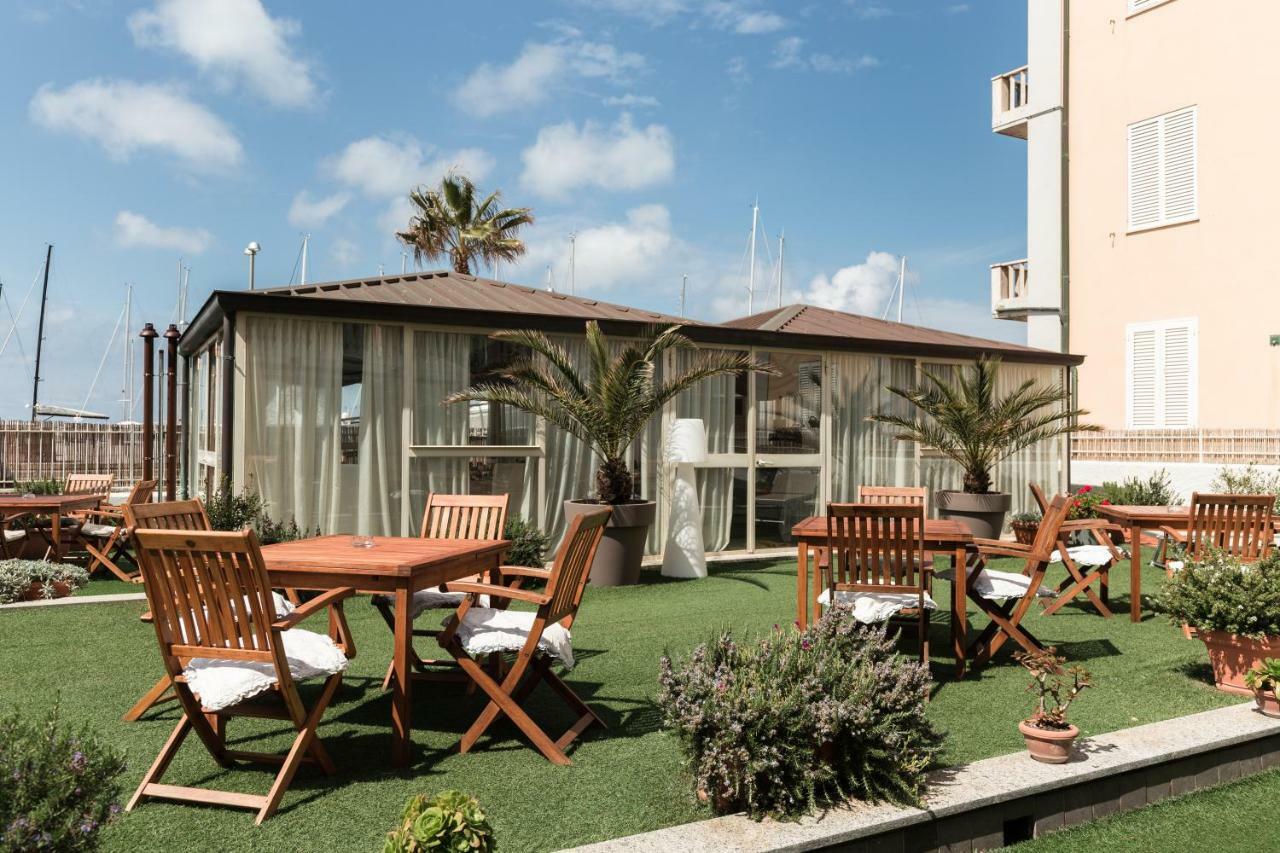 Residenza Santa Cecilia Aparthotel San Vincenzo Eksteriør bilde